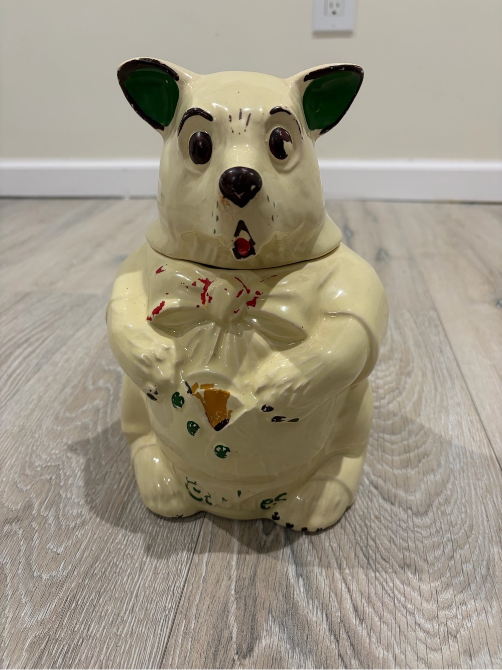 Vintage McCoy Bear Cookie Jar 1940’s Rare Bear Holding Cookie Jar
